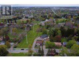 305 ROBINSON STREET - 46