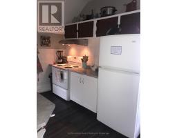 48 PERRY STREET - 6