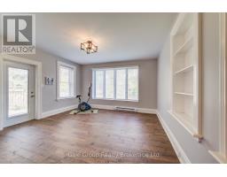 383 INGERSOLL AVENUE - 21