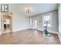 383 INGERSOLL AVENUE - 22