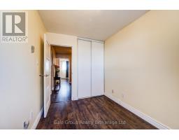 20 - 1093 NELLIS STREET - 24