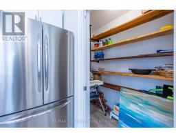 6 ADDISON STREET - 12