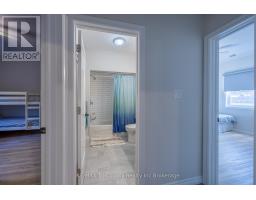 6 ADDISON STREET - 15