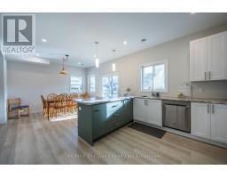 6 ADDISON STREET - 8