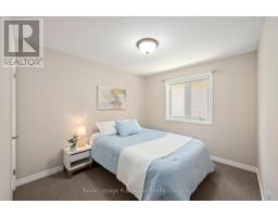 16 COLIN AVENUE - 14