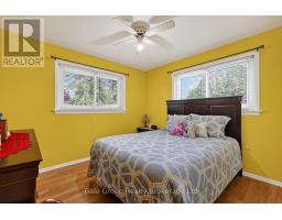 308 WILLOWGROVE CRESCENT - 16