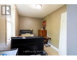 9 NORTH COURT STREET W - 24