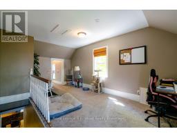 9 NORTH COURT STREET W - 25