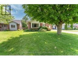 18 DENRICH AVENUE - 2