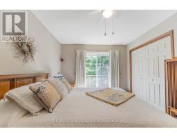 18 DENRICH AVENUE - 22