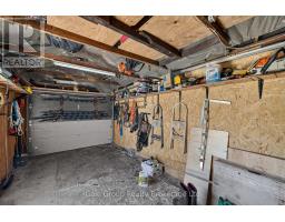 330 QUEEN STREET - 17