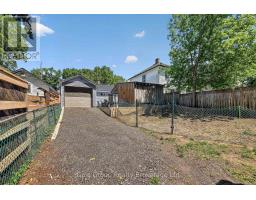 330 QUEEN STREET - 18