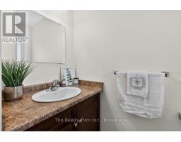 27 CATHERINE STREET - 11