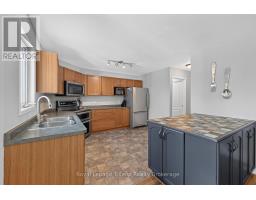 6 GAYFER PLACE - 16