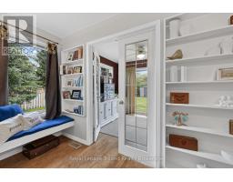 6 GAYFER PLACE - 23