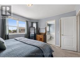 6 GAYFER PLACE - 28