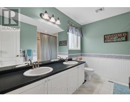 6 GAYFER PLACE - 29