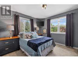 6 GAYFER PLACE - 30