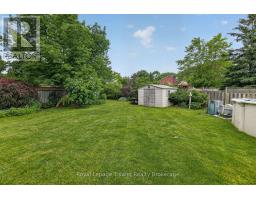 6 GAYFER PLACE - 40