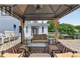6 GAYFER PLACE - 44