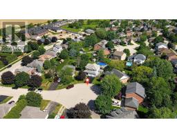 6 GAYFER PLACE - 47