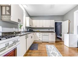 33 MAIN STREET E - 10