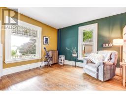 33 MAIN STREET E - 8