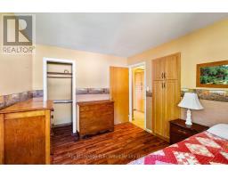 286 WALNUT STREET - 17