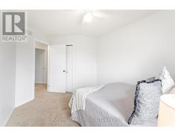 702 FRONTENAC CRESCENT - 25