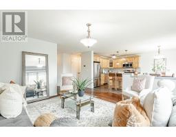 702 FRONTENAC CRESCENT - 8