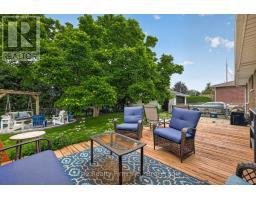 126 SPRINGBANK AVENUE N - 33