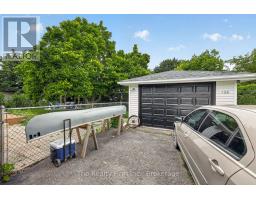 126 SPRINGBANK AVENUE N - 41