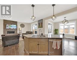 256 TAMARACK BOULEVARD - 21