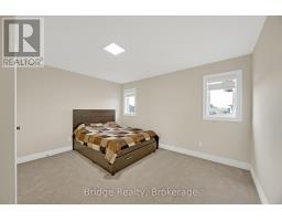 256 TAMARACK BOULEVARD - 37