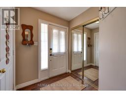 11 CORNISH CRESCENT - 2