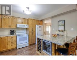 11 CORNISH CRESCENT - 5