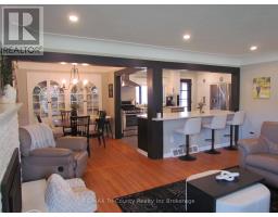 30 FAIRFIELD CRESCENT - 5