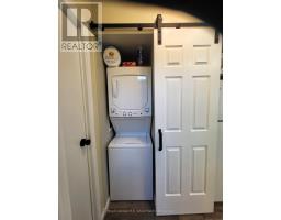 E 39 - 4340 CROMARTY DRIVE - 14
