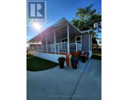 E 39 - 4340 CROMARTY DRIVE - 4