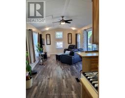 E 39 - 4340 CROMARTY DRIVE - 7
