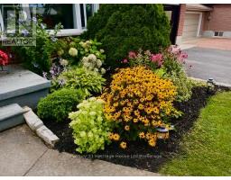 219 BROCK STREET - 3
