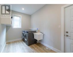 72 TRAILVIEW DRIVE E - 22