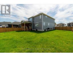 72 TRAILVIEW DRIVE E - 6