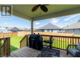 72 TRAILVIEW DRIVE E - 8