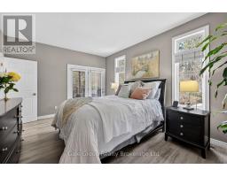 89 WOODVALE DRIVE - 13