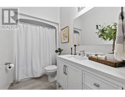 89 WOODVALE DRIVE - 19