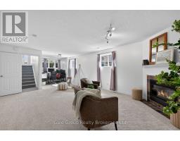 89 WOODVALE DRIVE - 21