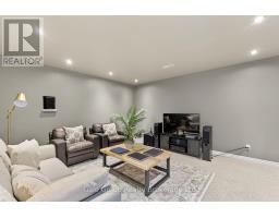 89 WOODVALE DRIVE - 22
