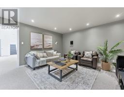 89 WOODVALE DRIVE - 23