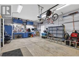 89 WOODVALE DRIVE - 38